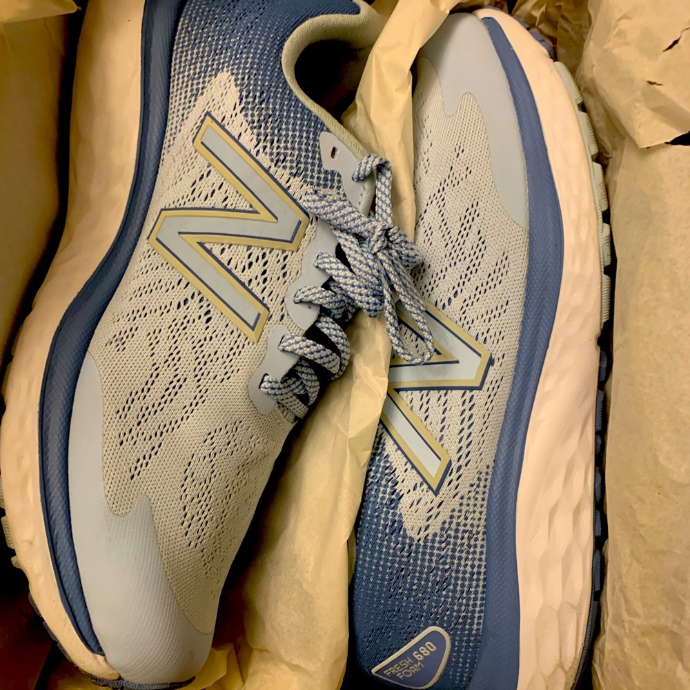 New Balance 9 1/2 Wide Width.